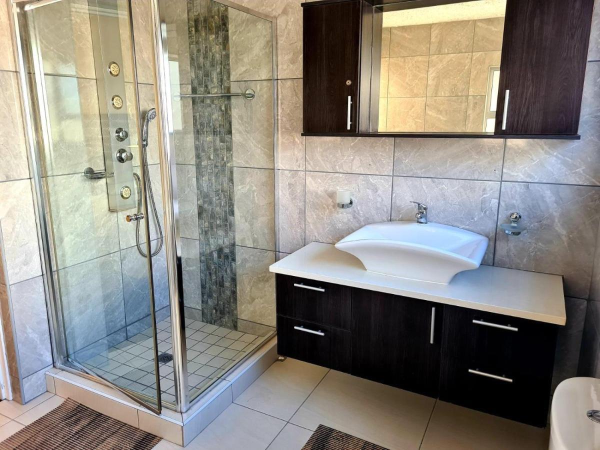 Chios Place Holiday home
